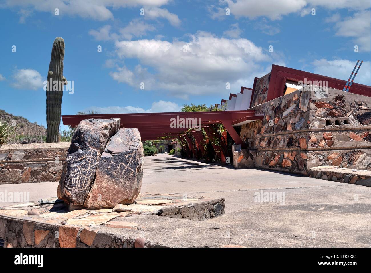 Taliesin West architect Frank Lloyd Wright's winter home and school in ...
