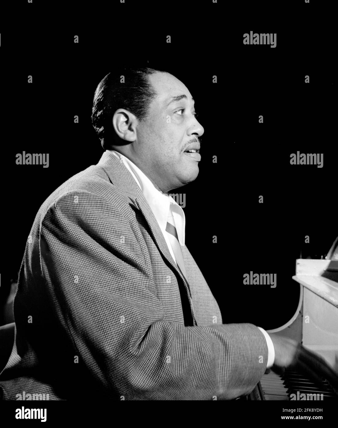 Duke Ellington. Portrait of the American Jazz pianist, Edward Kennedy 'Duke' Ellington (1899-1974) by William P Gottlieb, 1946 Stock Photo