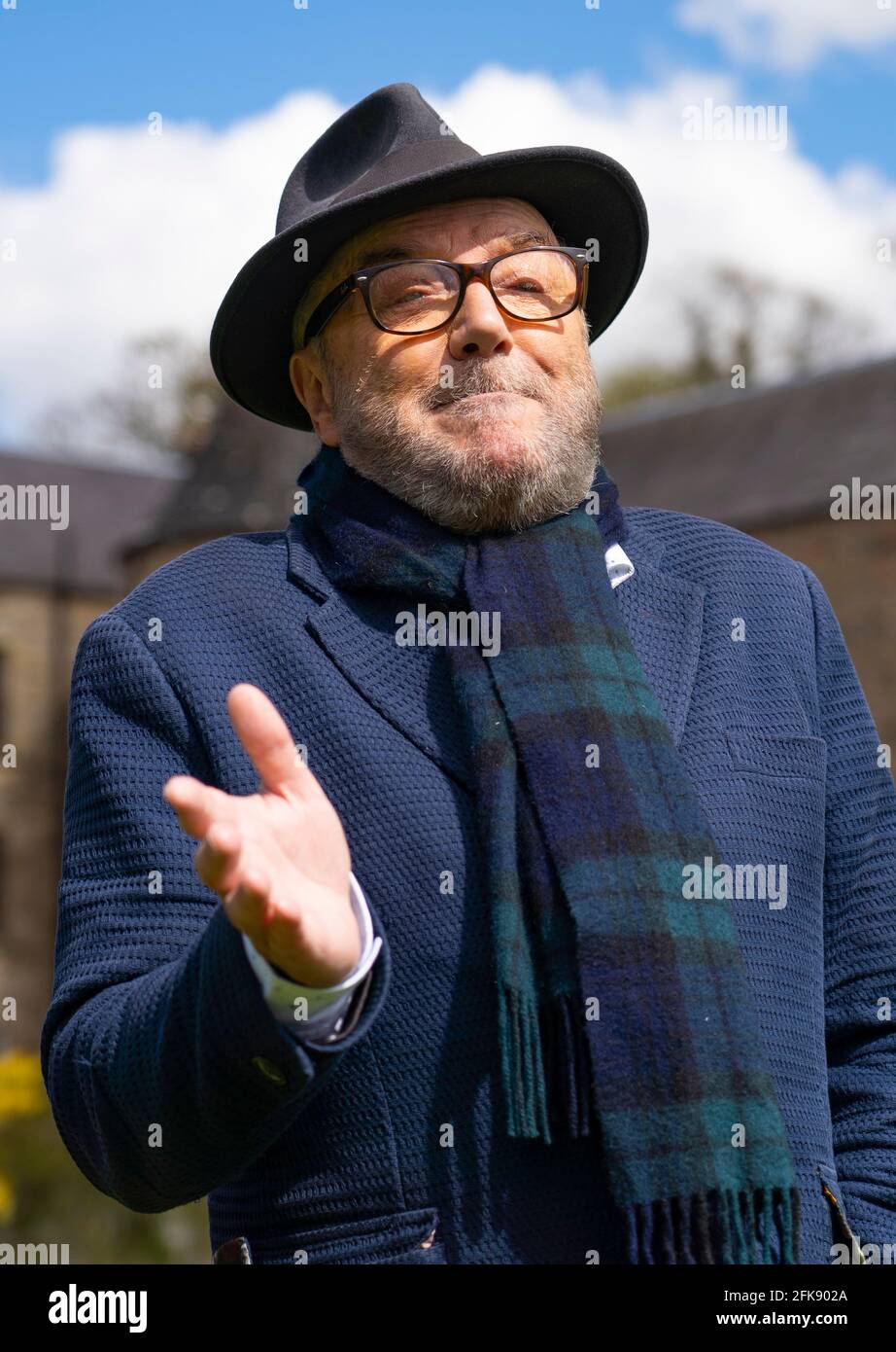 Jedburgh, Scotland, UK. 29 April 2021. Founder of the All for Unity party George Galloway makes a campaign stop to canvass local people  and make a speech against a hard border with England in Jedburgh in the Scottish Borders. Iain Masterton/Alamy Live News Stock Photo