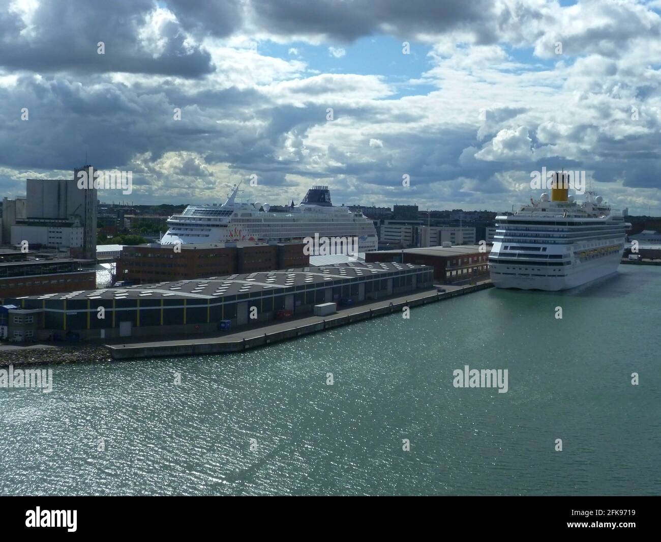 Ocean View From Train High Resolution Stock Photography And Images Alamy