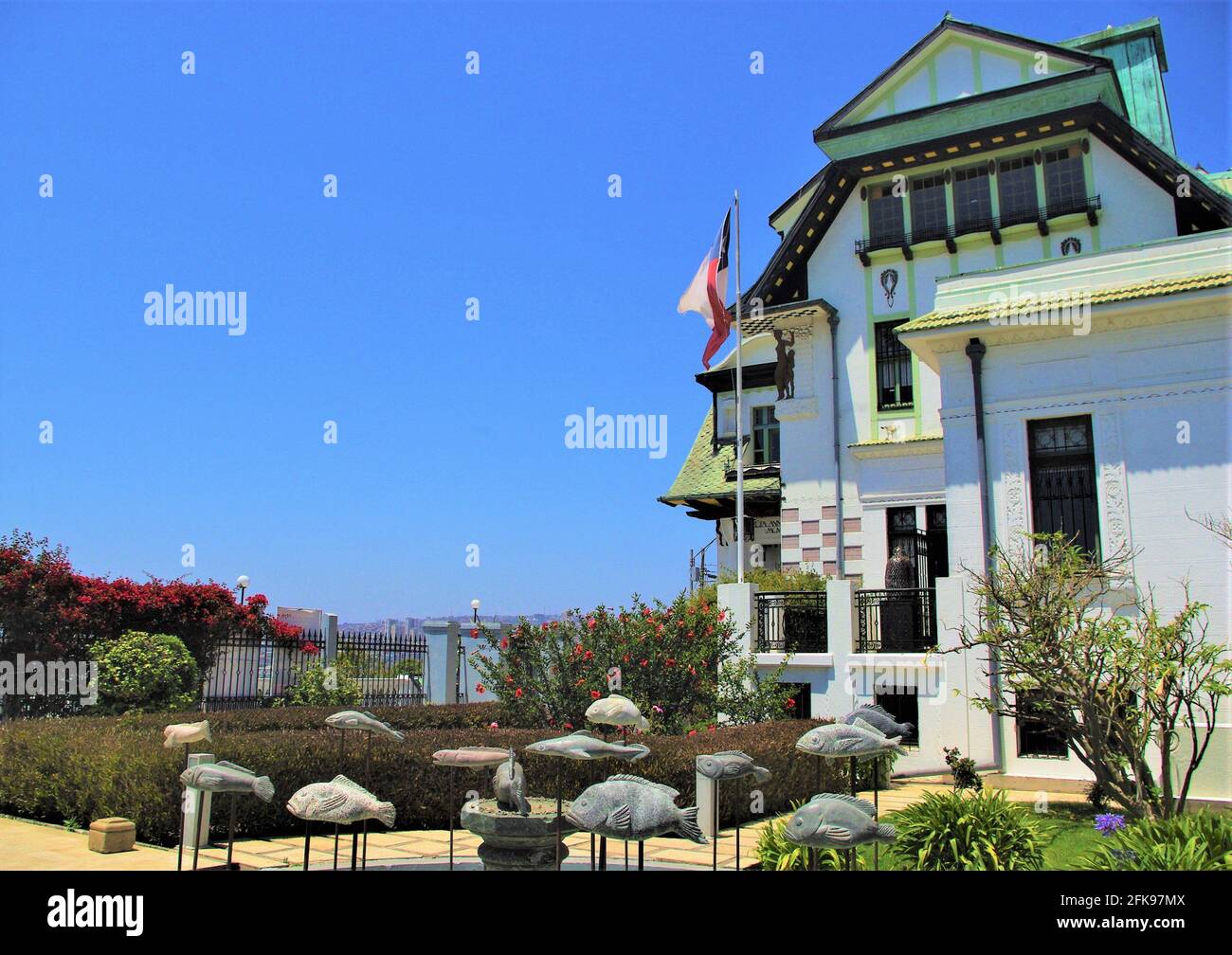 The Palacio Baburizza - museo de bellas artes - and sculpture garden , Valparaiso, Chile, South Ameri Stock Photo