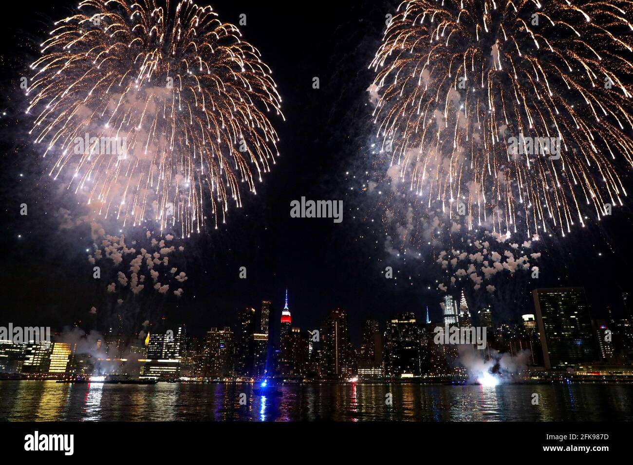 New York - NY - 20200629 Annual Macy's 4th Of July Fireworks In NYC ...
