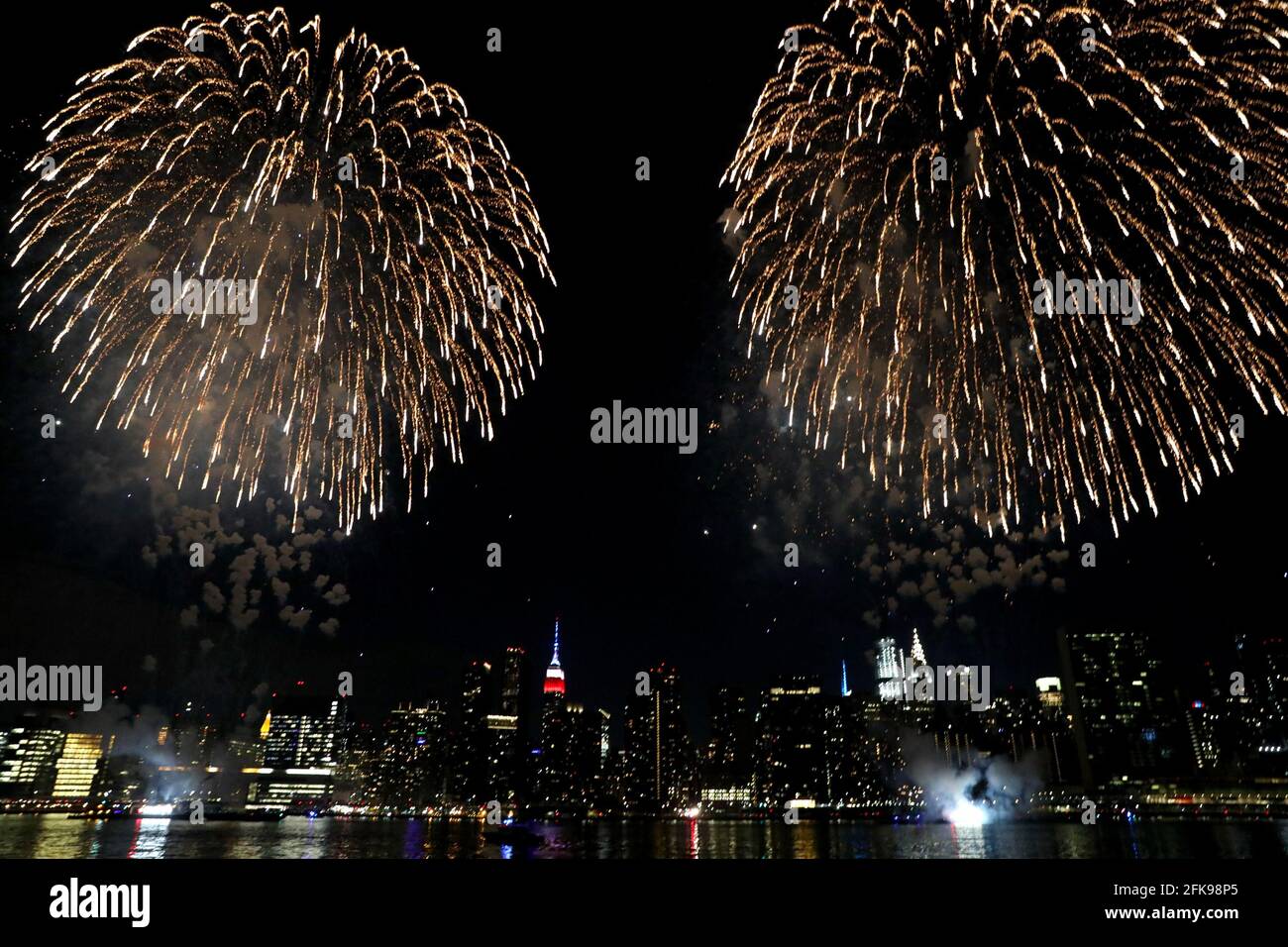 New York - NY - 20200629 Annual Macy's 4th Of July Fireworks In NYC ...