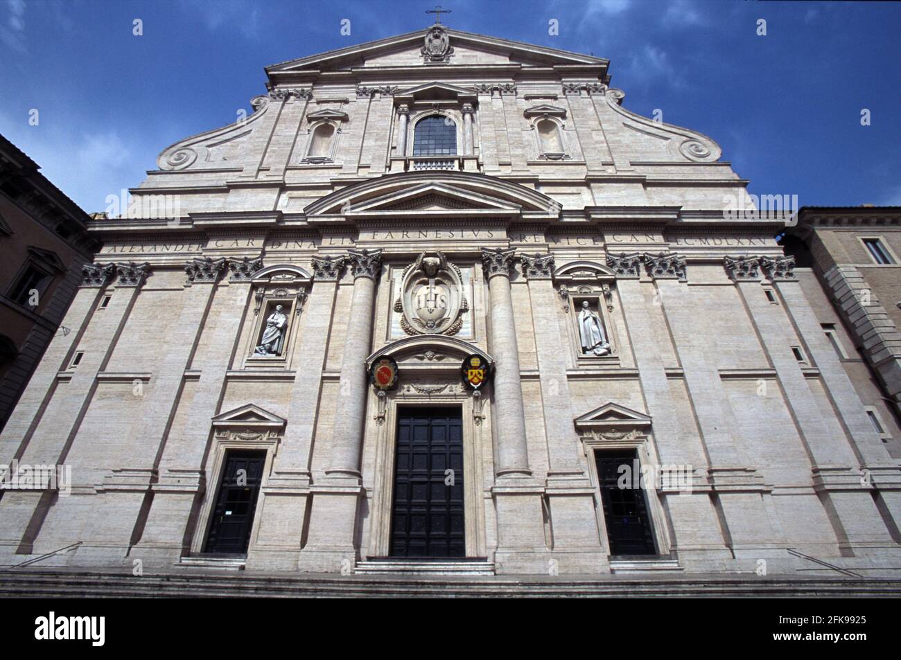 Church of the Gesù, Giacomo della Porta's façade, precursor of Baroque,  Rome, Italy Stock Photo - Alamy