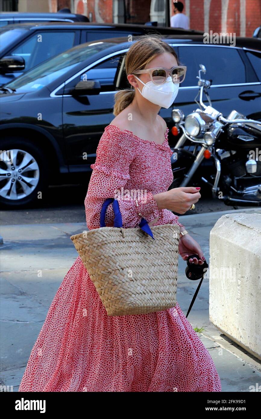 New York - NY - 20200622 Olivia Palermoin a pink summer dress ,takes her  dog 'Mr Butler' out for a walk in DowntownBrooklyn. -PICTURED: Olivia  Palermo Jose Perez Stock Photo - Alamy