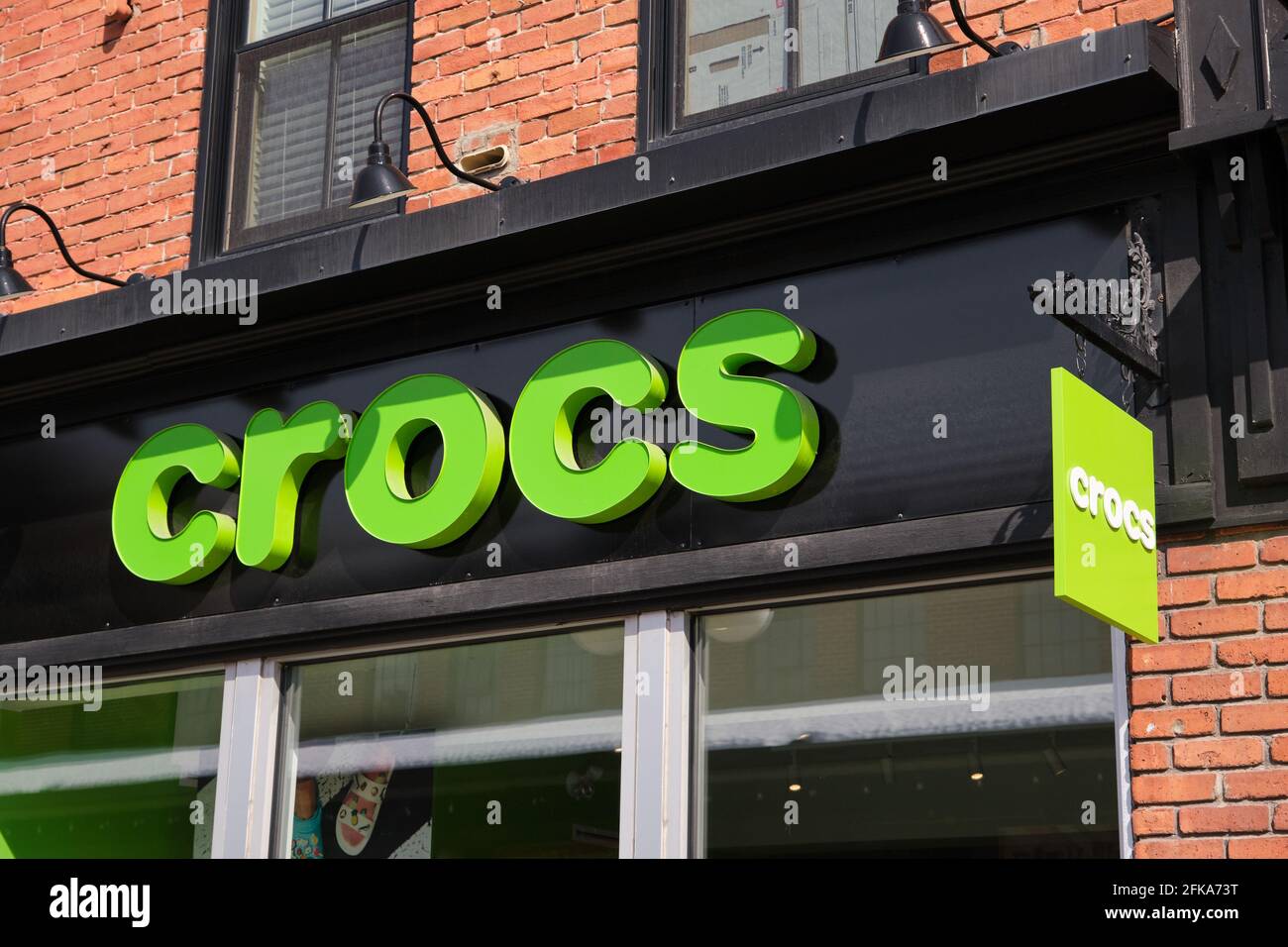 98 Crocs Store Nyc Stock Photos, High-Res Pictures, and Images