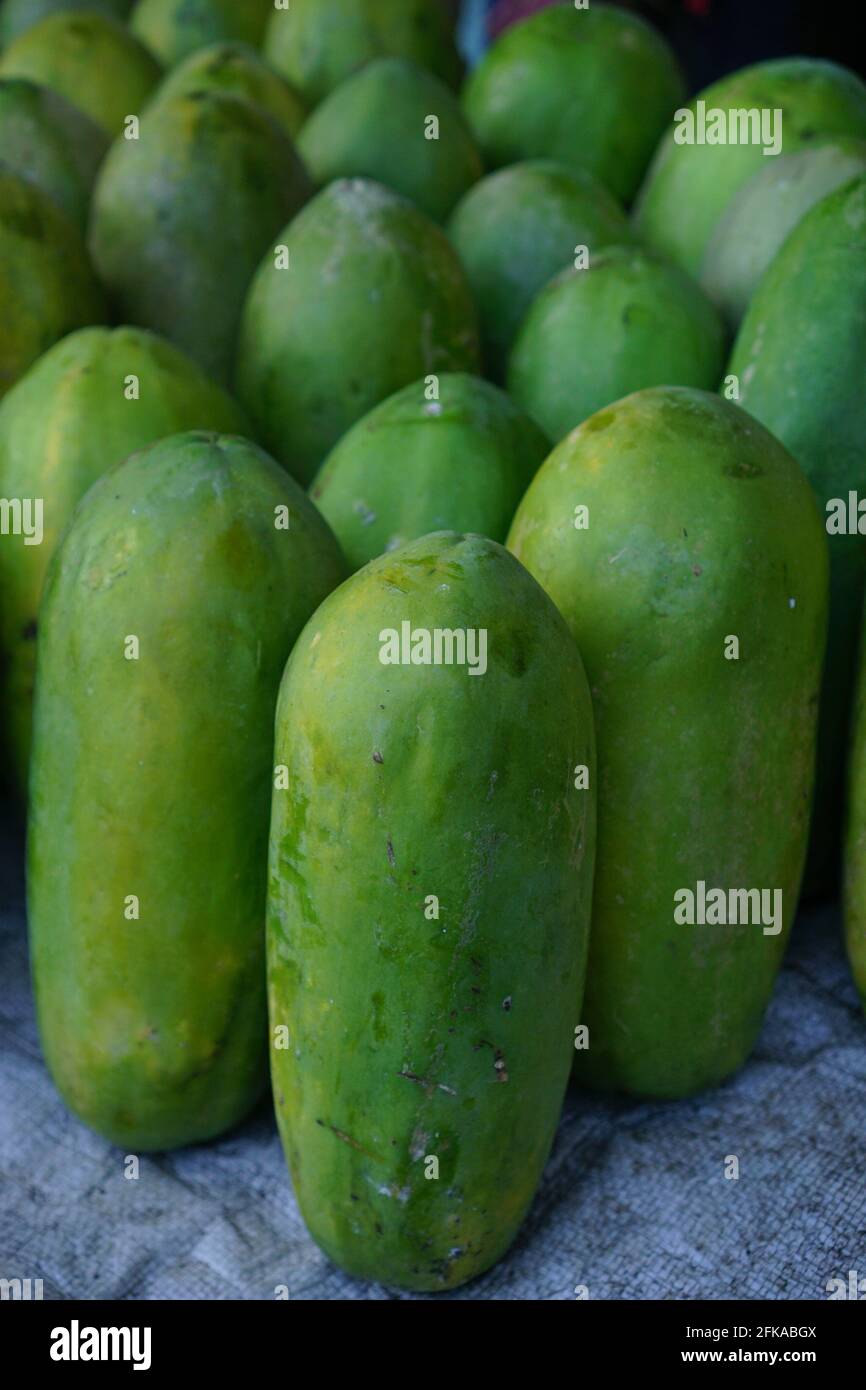 Indonesia papaya fruit market hires stock photography and images Alamy