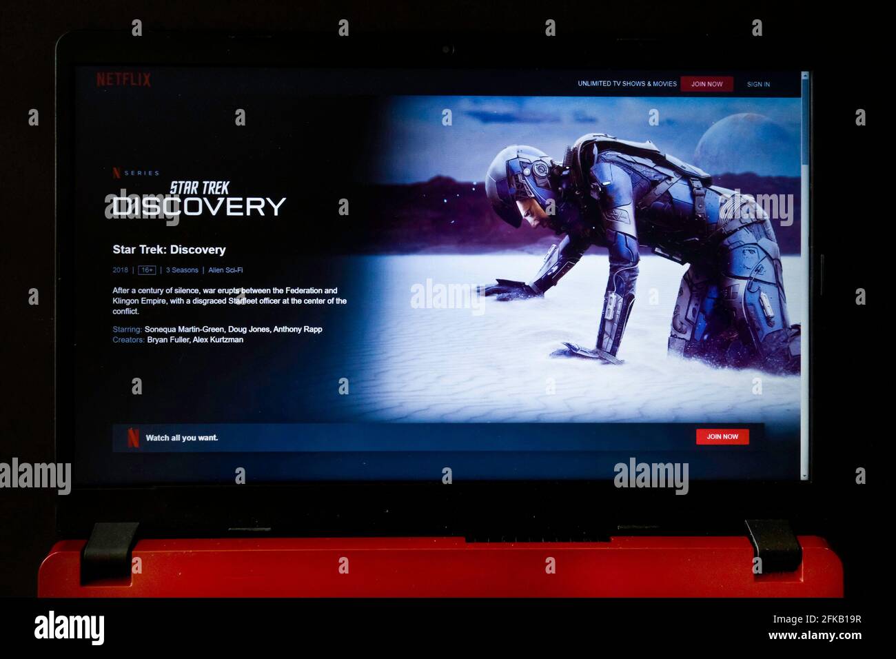 laptop screen with Netflix tv series Star Trek Discovery Stock Photo