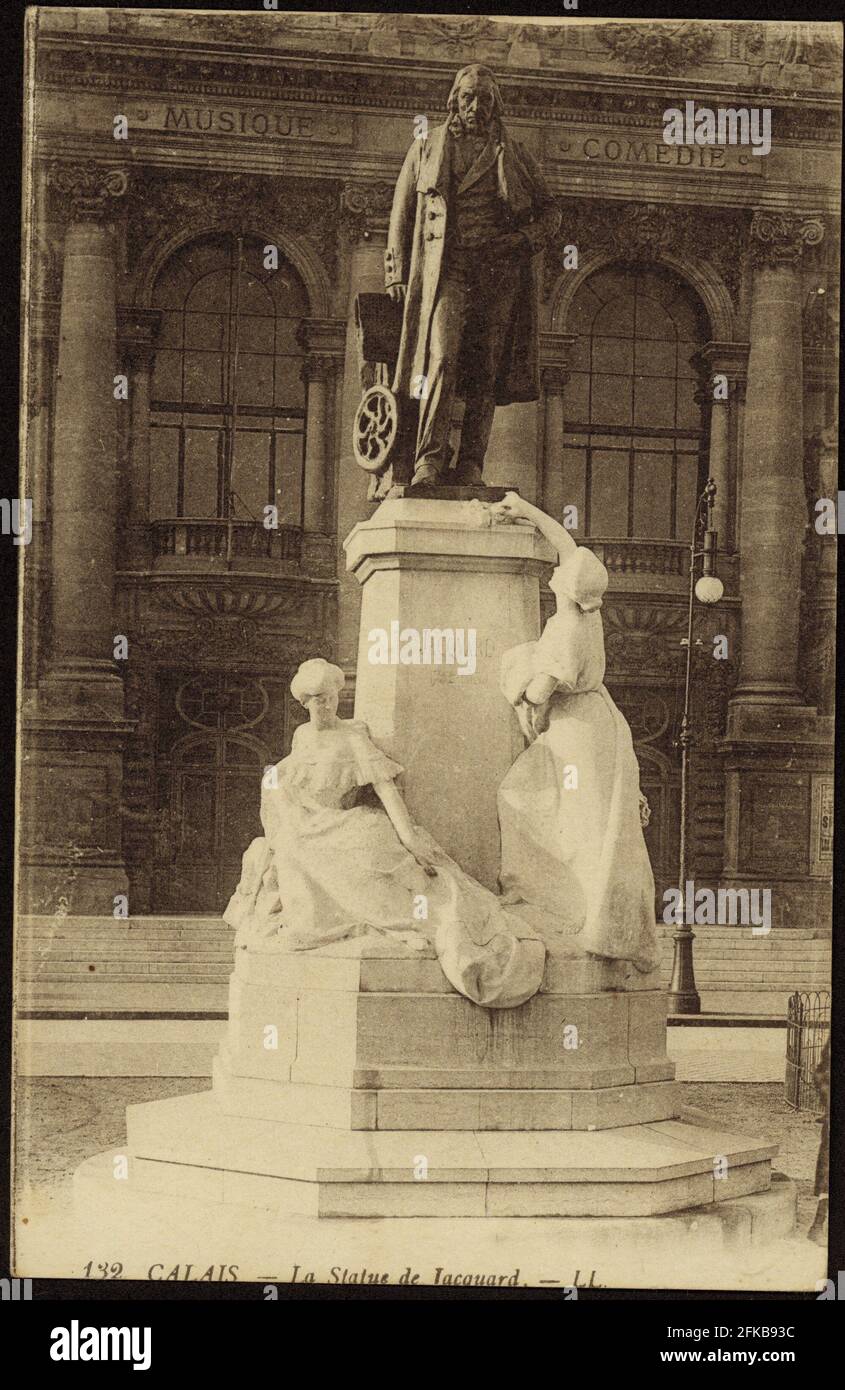 Statue of Joseph Marie Jacquard in Calais.  Paris, Fondation Napoléon Stock Photo