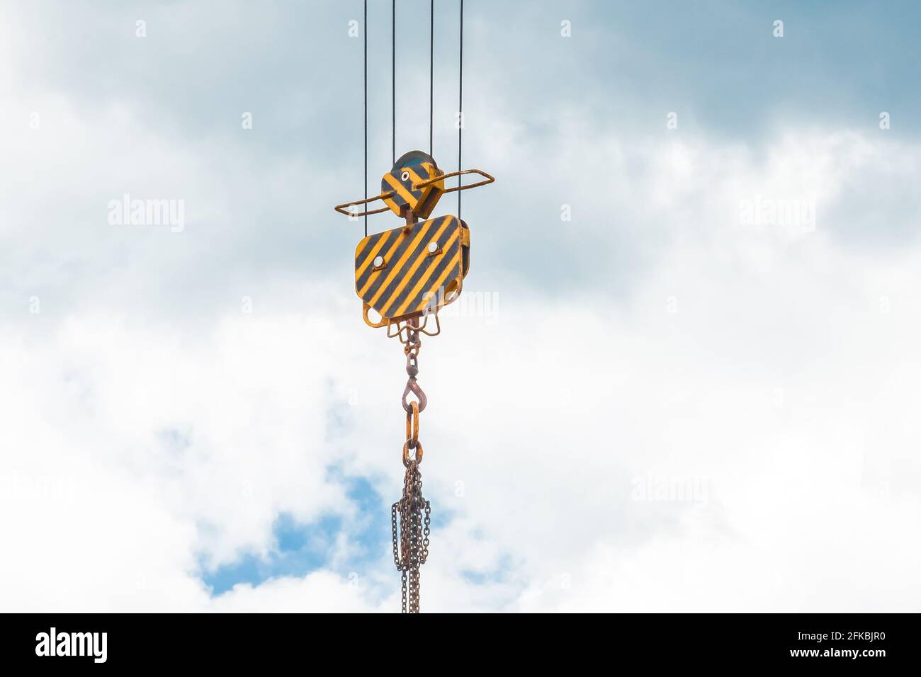 Heavy lifting equipment hires stock photography and images Alamy