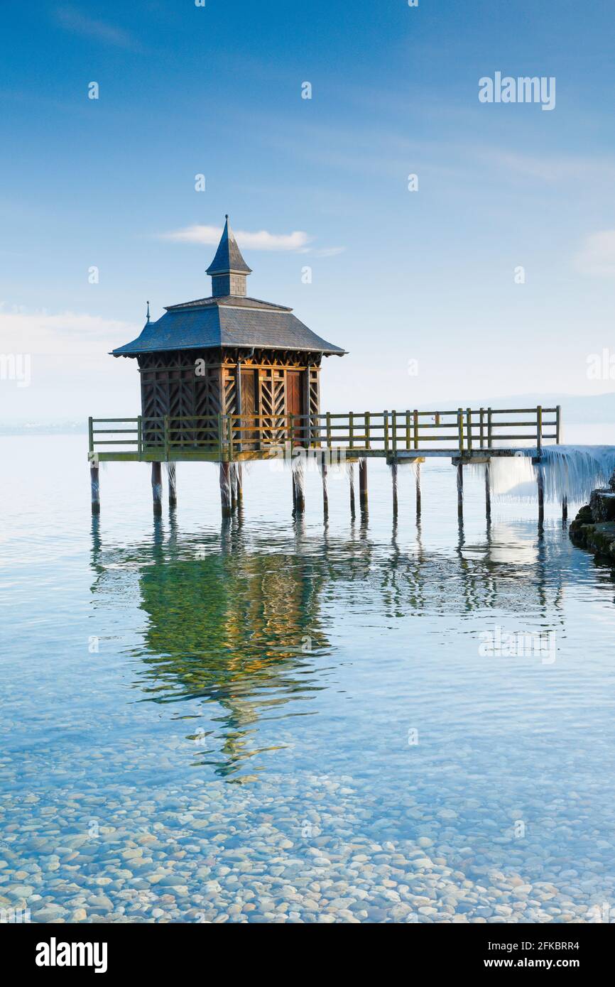 Pavillon des bains at Lac de Neuchatel in winter, Neuenburg, Switzerland, Europe Stock Photo