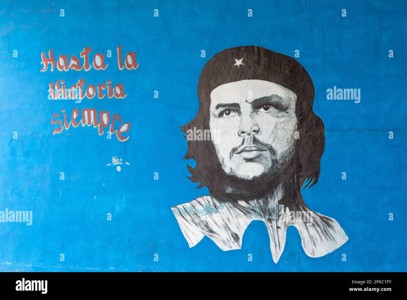 Che Guevara image painted in the bus terminal in Santa Clara, Cuba Stock Photo