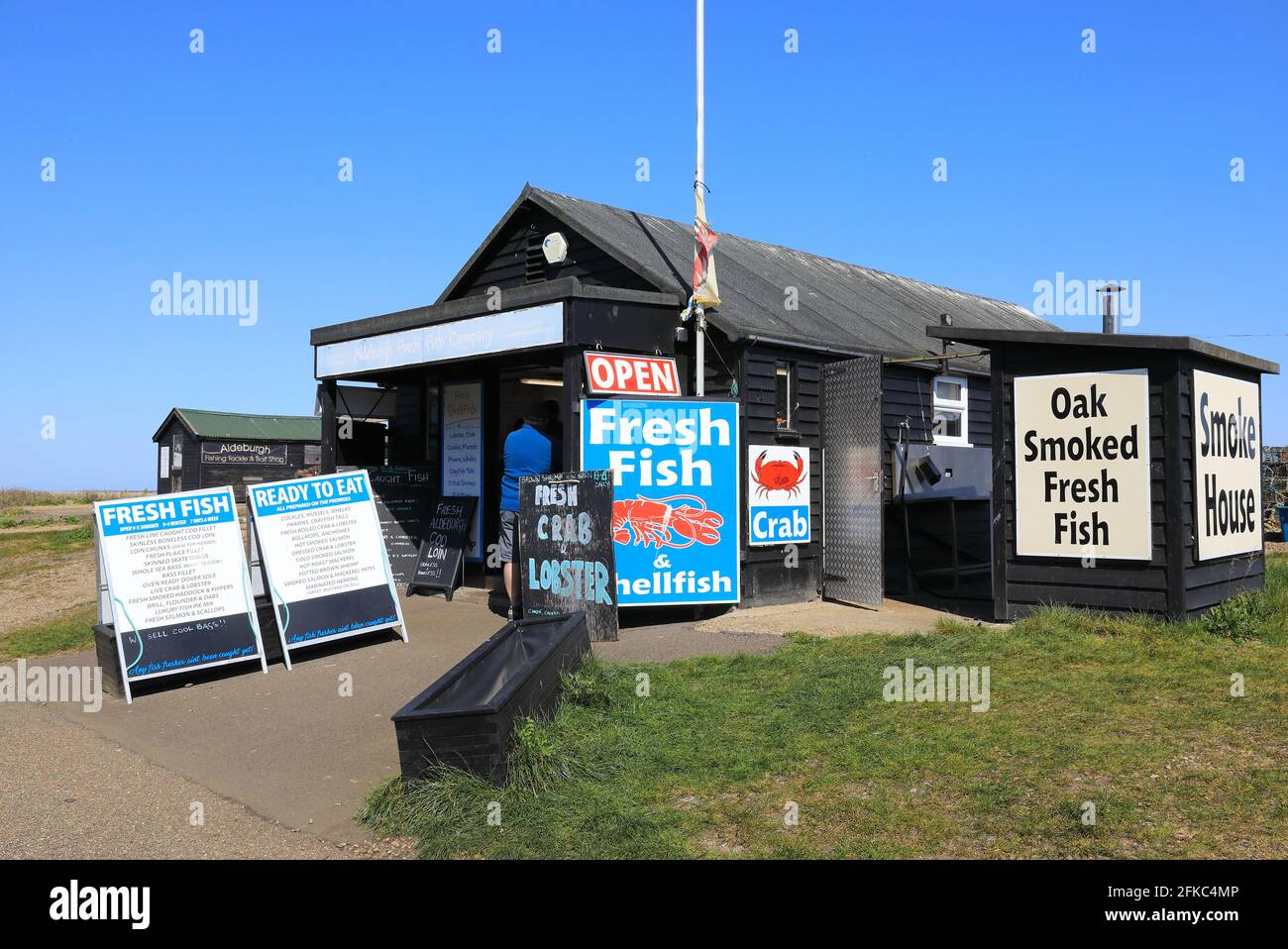 Fresh fish shack on Aldeburgh beach front, in Suffolk, East Anglia, UK Stock Photo