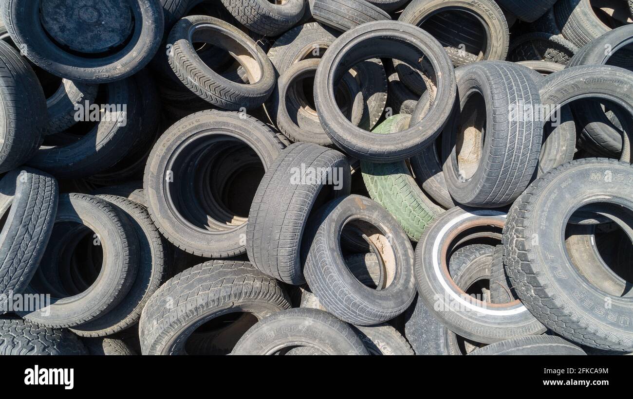 waste tires that people are no longer using Stock Photo