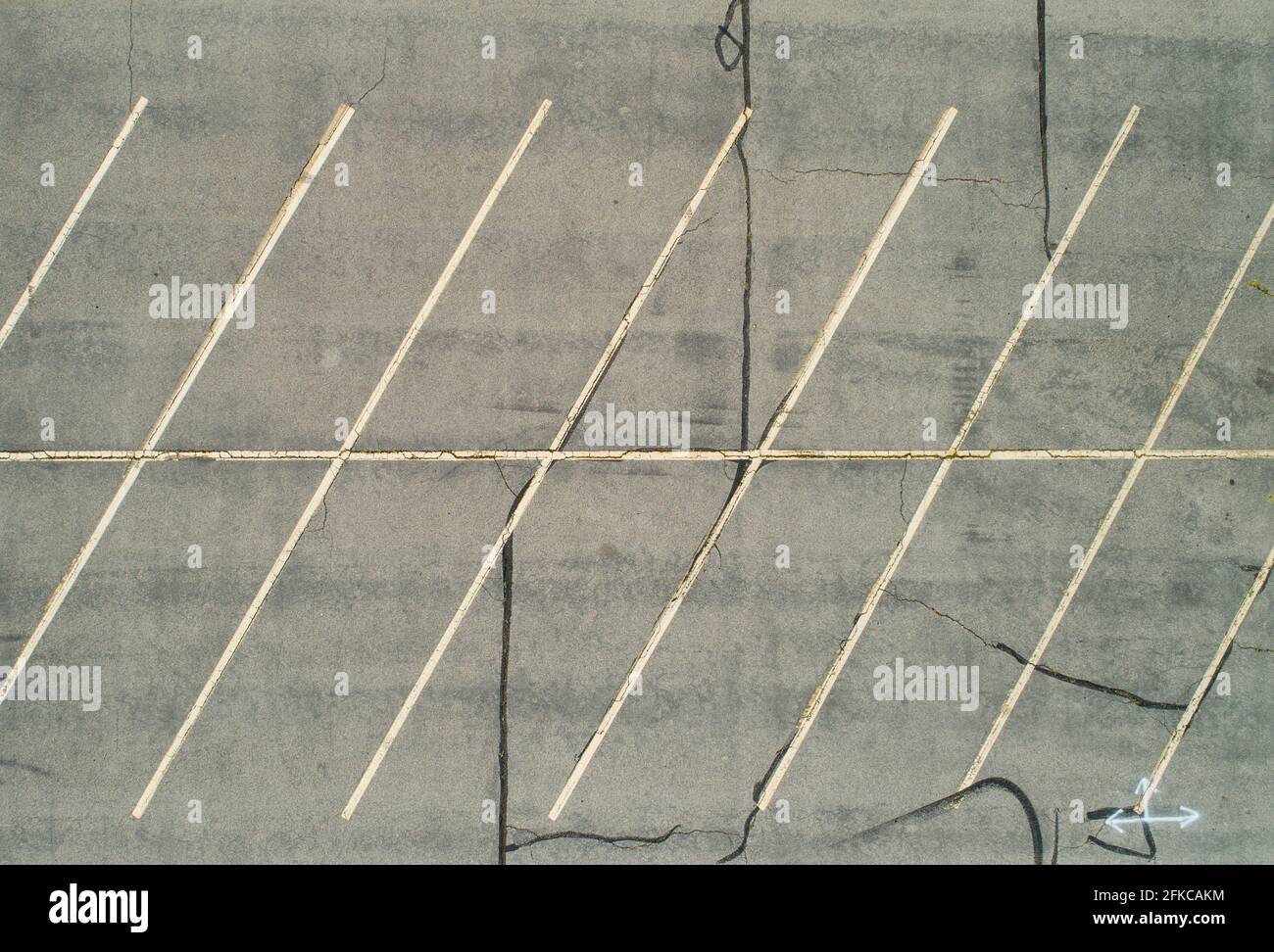 aerial view of a parking lot Stock Photo - Alamy