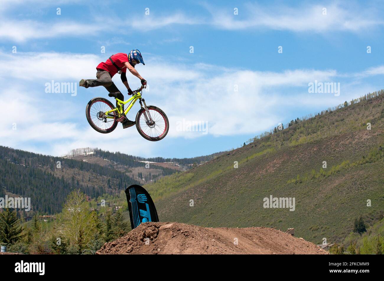 Mountain bike slopestyle competition during Teva Mountain Games 2011, Vail,  Eagle County, Colorado, USA Stock Photo - Alamy