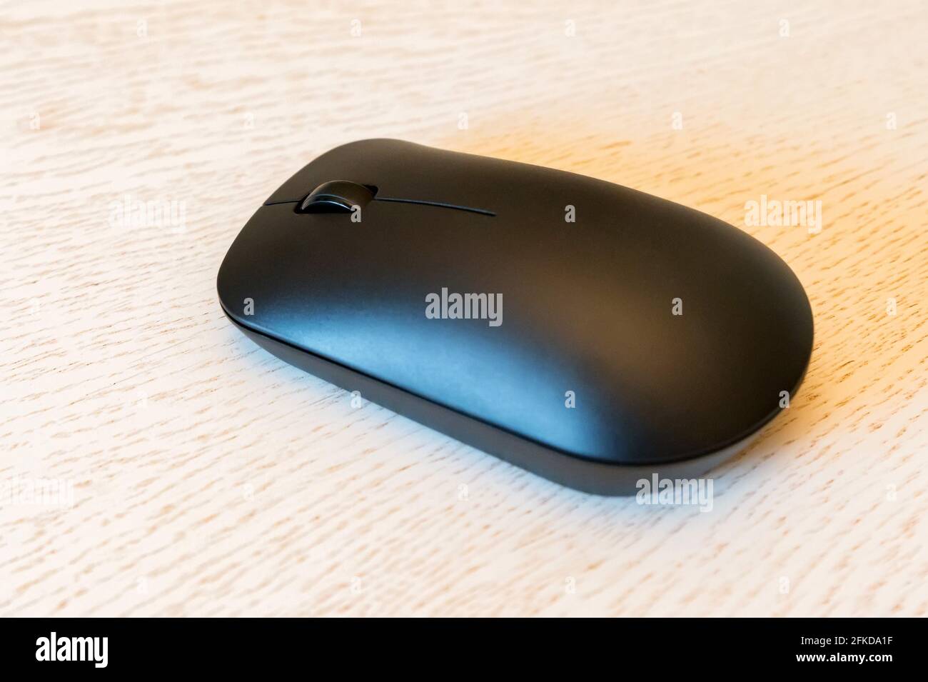 Side scrolling hi-res stock photography and images - Alamy