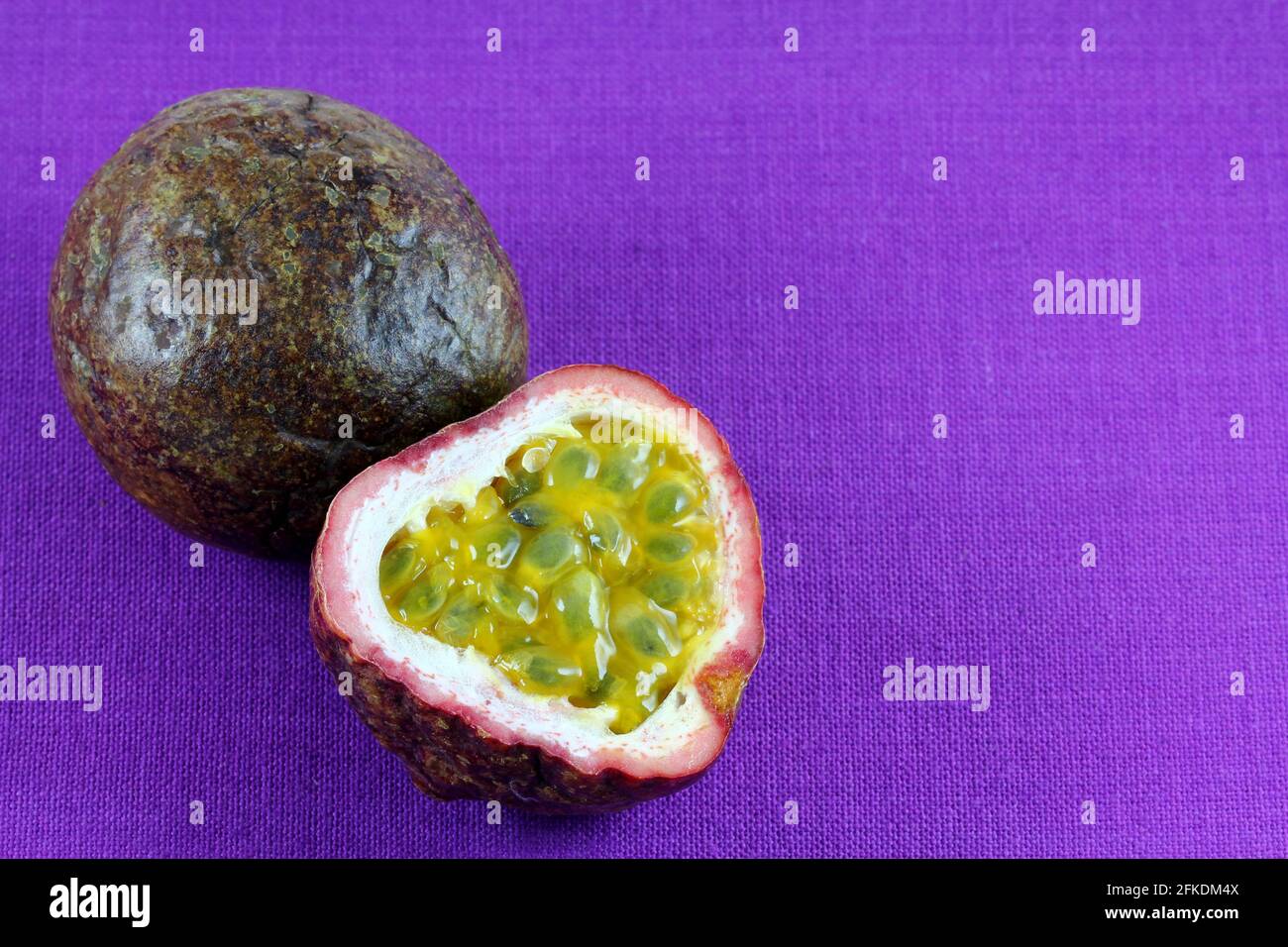 Closeup photography of Ripe and Juicy Granadilla Passion Fruit Stock ...