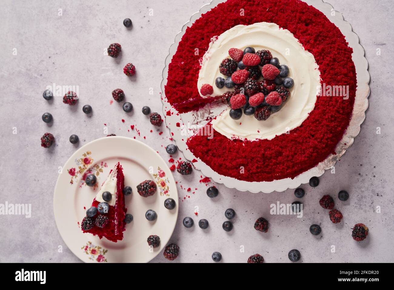 Red velvet bag hi-res stock photography and images - Alamy