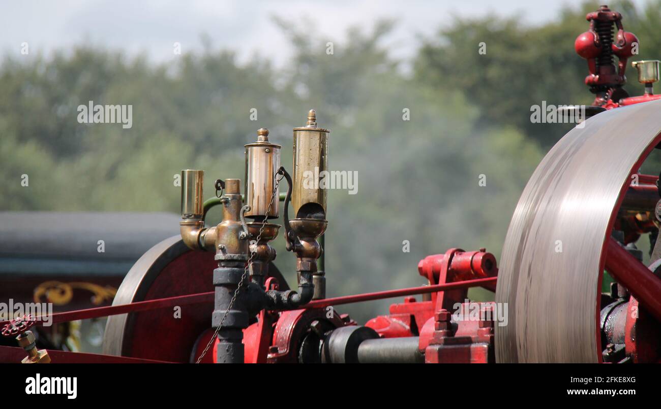 Brass steam engine valves hires stock photography and images Alamy