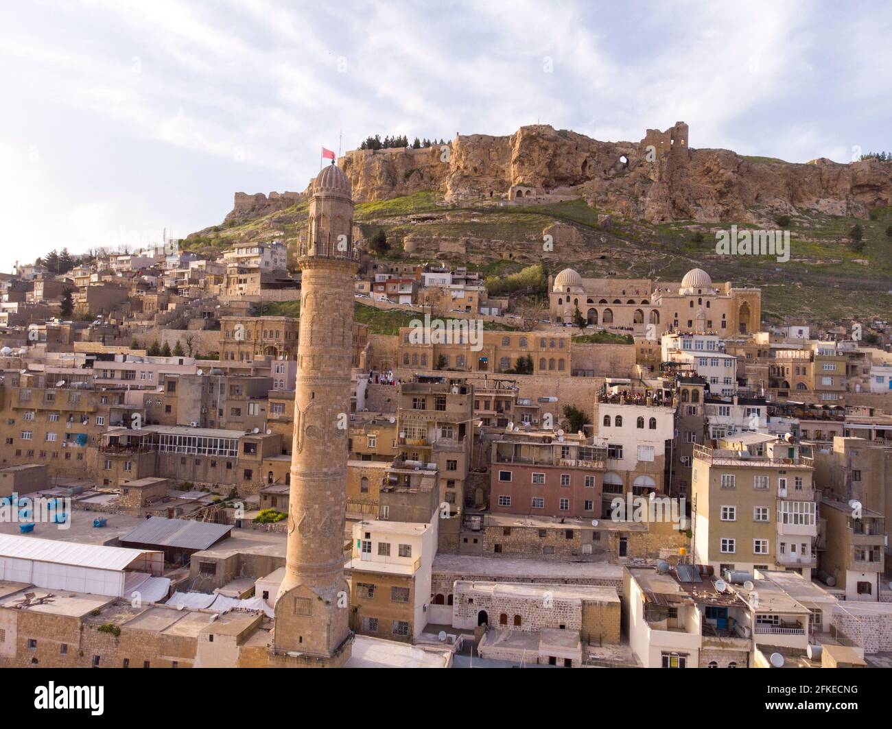 minaret-of-a-old-mosque-in-mardin-hi-res-stock-photography-and-images