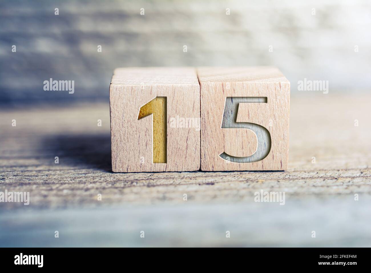 Blue alarm clock blocks hi-res stock photography and images - Alamy