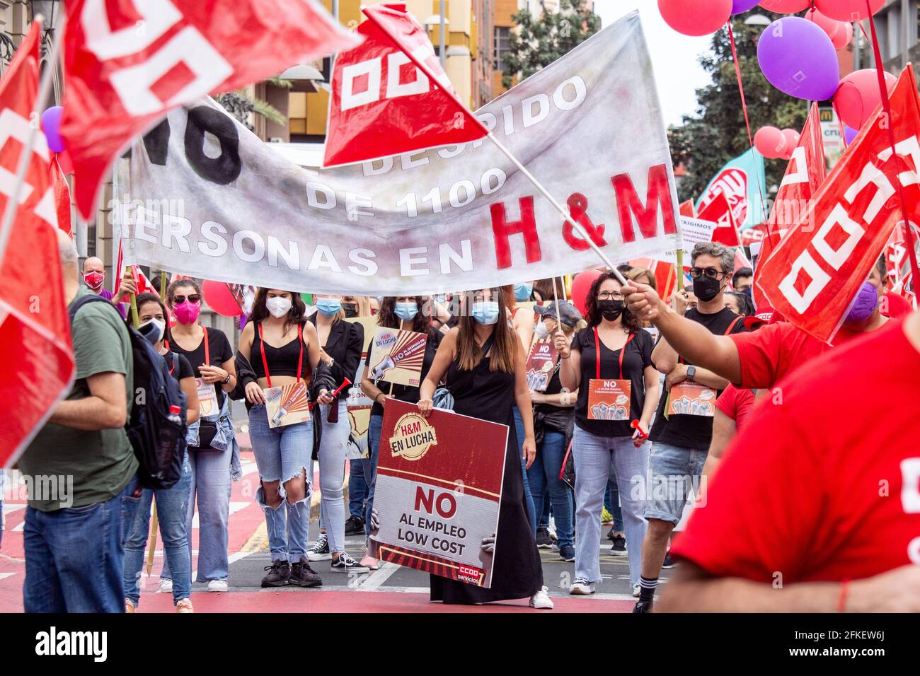 Las Palmas, Gran Canaria, Canary Islands, Spain. 1st May, 2021. Labour  day/International workers' day demonstration in Las Palmas the capital of Gran  Canaria. PICTURED: H&M store employees protest against the proposed closure