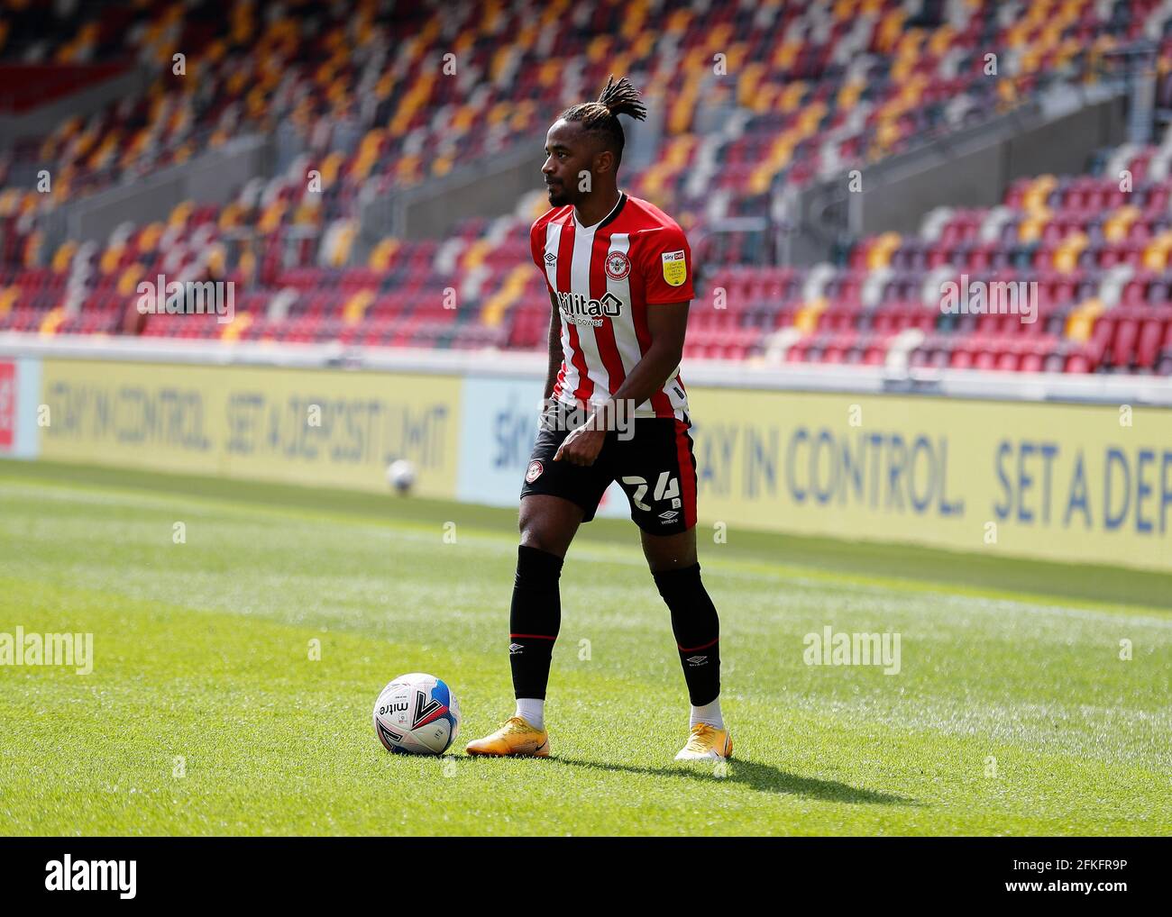 Brentford Community Stadium London Uk 1st May 21 English Football League Championship Football Brentford Fc Versus Watford Tariqe Fosu Of Brentford Credit Action Plus Sports Alamy Live News Stock Photo Alamy Brentford Community Stadium London Uk 1st May 21 English Football League Championship Football Brentford Fc Versus Watford Tariqe Fosu Of Brentford Credit Action Plus Sports Alamy Live News Stock Photo Alamy