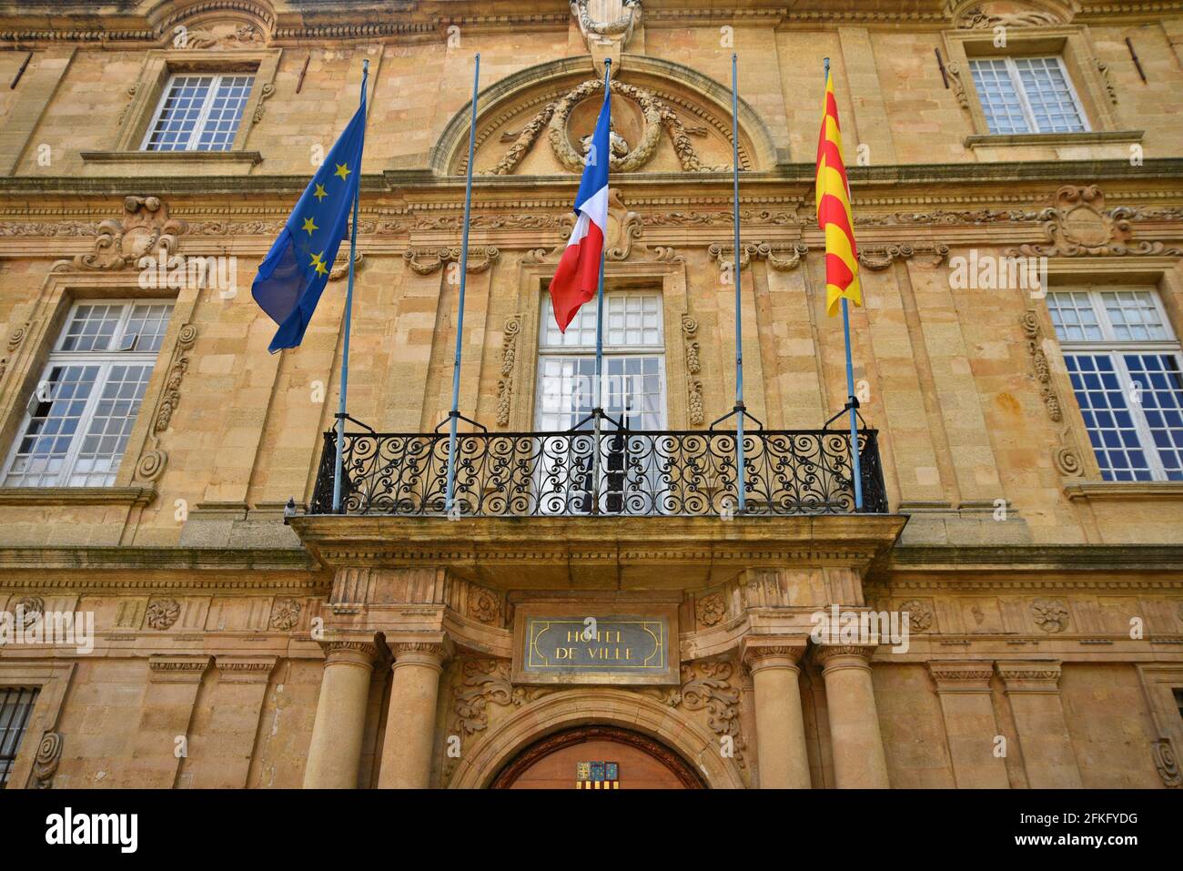 Facade view of the Baroque style Town Hall (Hôtel de Ville) in the historic center of Aixen Facade view of the Baroque style Town Hall (Hôtel de Ville) in the historic center of Aixen