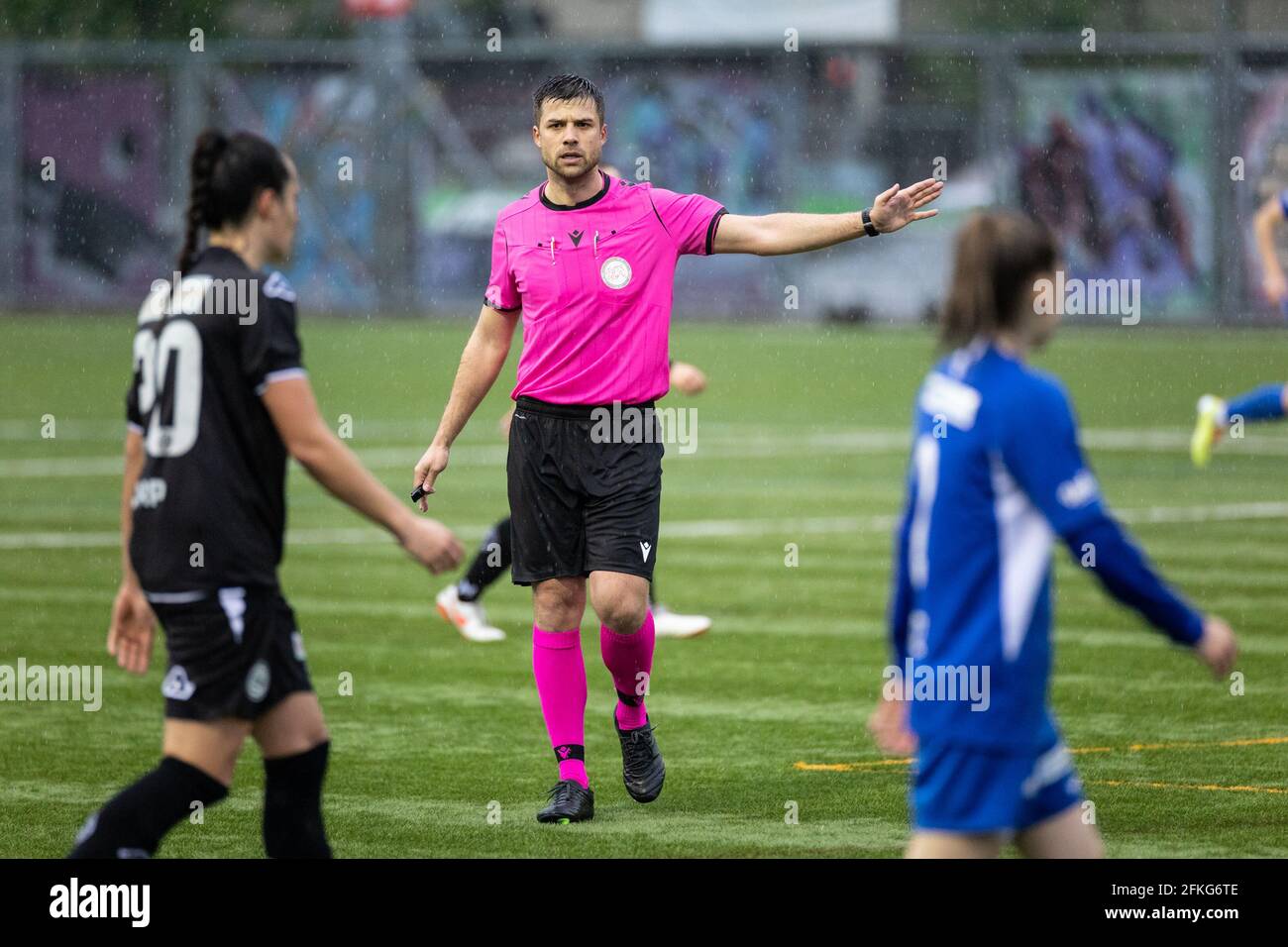 08/29/2020, Lugano, Stadio Cornaredo, AXA Super League femminile: FC Lugano  Femminile - FC Zurich Donne, allenatore Andrea Antonelli (Lugano) Credit:  SPP Sport Press Photo. /Alamy Live News Foto stock - Alamy