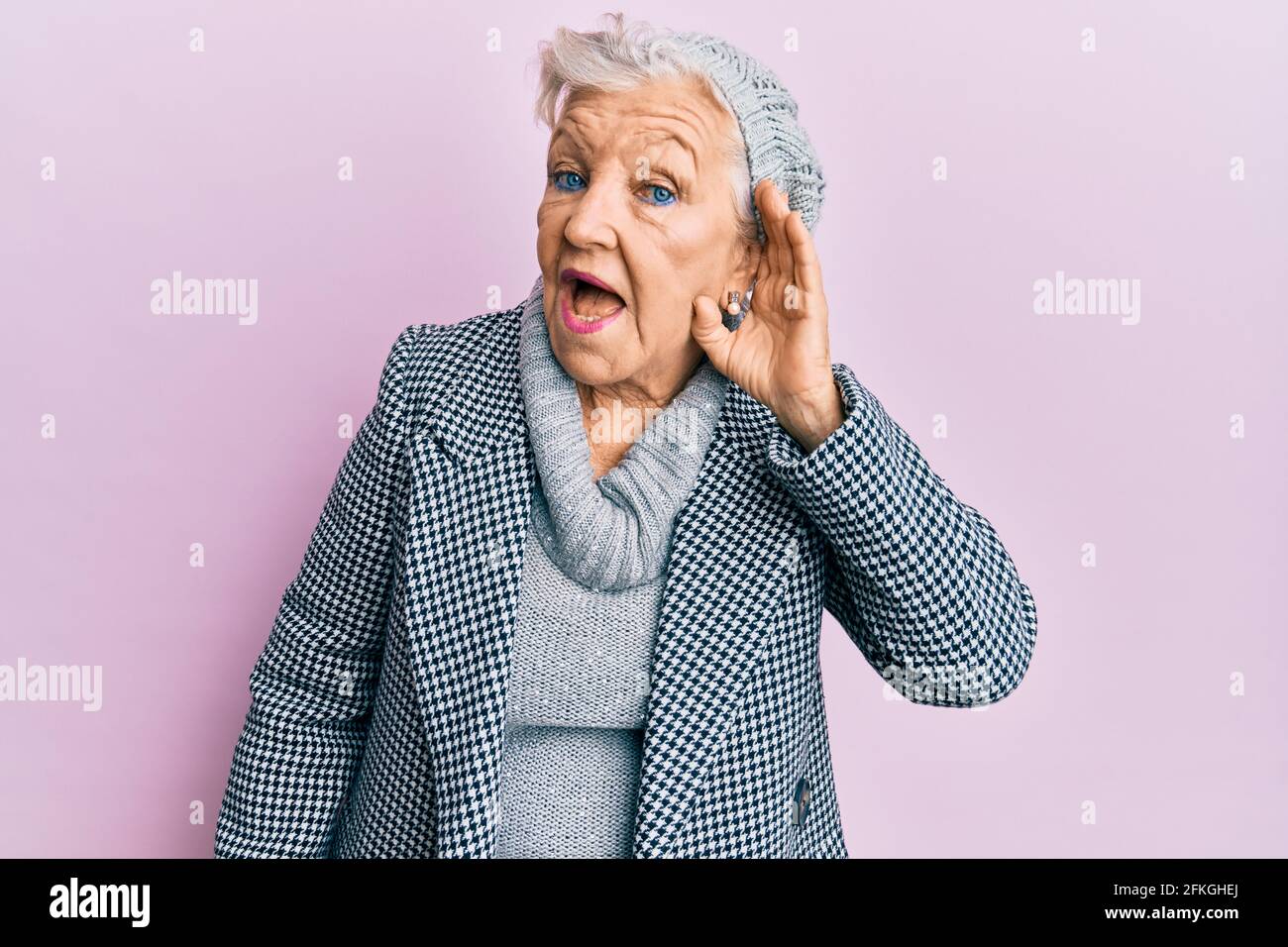 Woman wool jacket senior hi-res stock photography and images - Alamy
