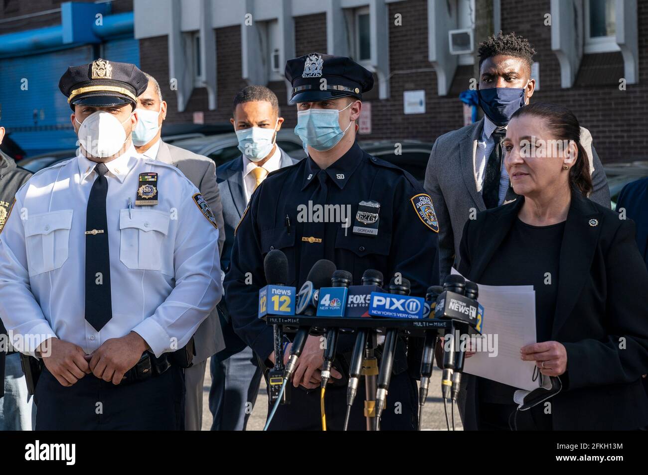 New York, United States. 01st May, 2021. Press briefing by NYPD Deputy  Inspector Jessica Corey at 50th Precinct in New York on May 1, 2021 in  regards to arrest of suspect in