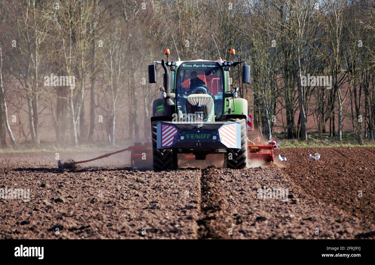 Fendt - Agri-Service