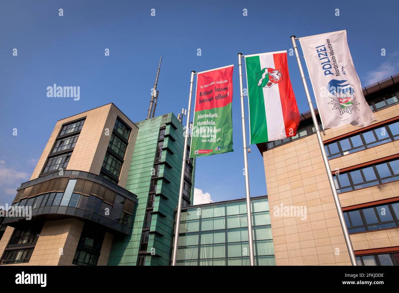 the Cologne police headquarters on Walter-Pauli-Ring in the district of  Kalk, Cologne, Germany. das Polizeipraesidium Koeln am Walter-Pauli-Ring im  S Stock Photo - Alamy