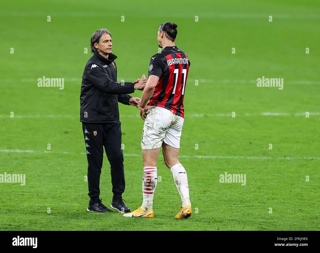 Zlatan Ibrahimovic of AC Milan and Head Coach of Benevento Calcio Filippo Inzaghi during the Serie A 2020/21 football ma / LM Stock Photo