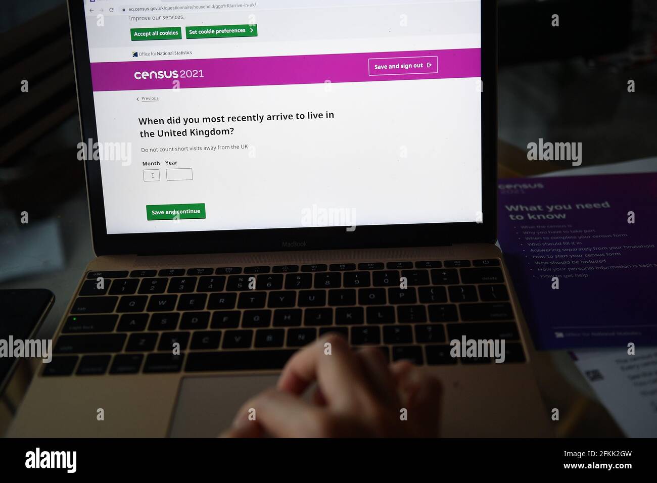 Uk census form 2021 hi-res stock photography and images - Alamy