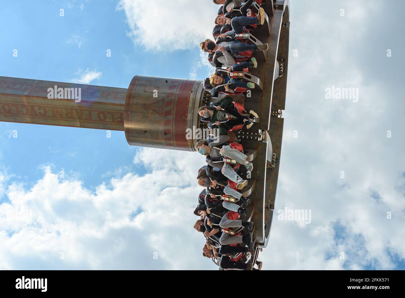 Paultons park theme park hires stock photography and images Alamy