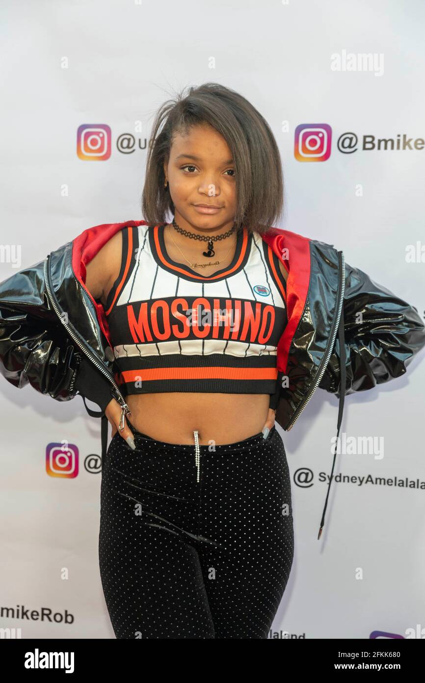 Kayden Grace Swan attends Young Hollywood Social Media Industry