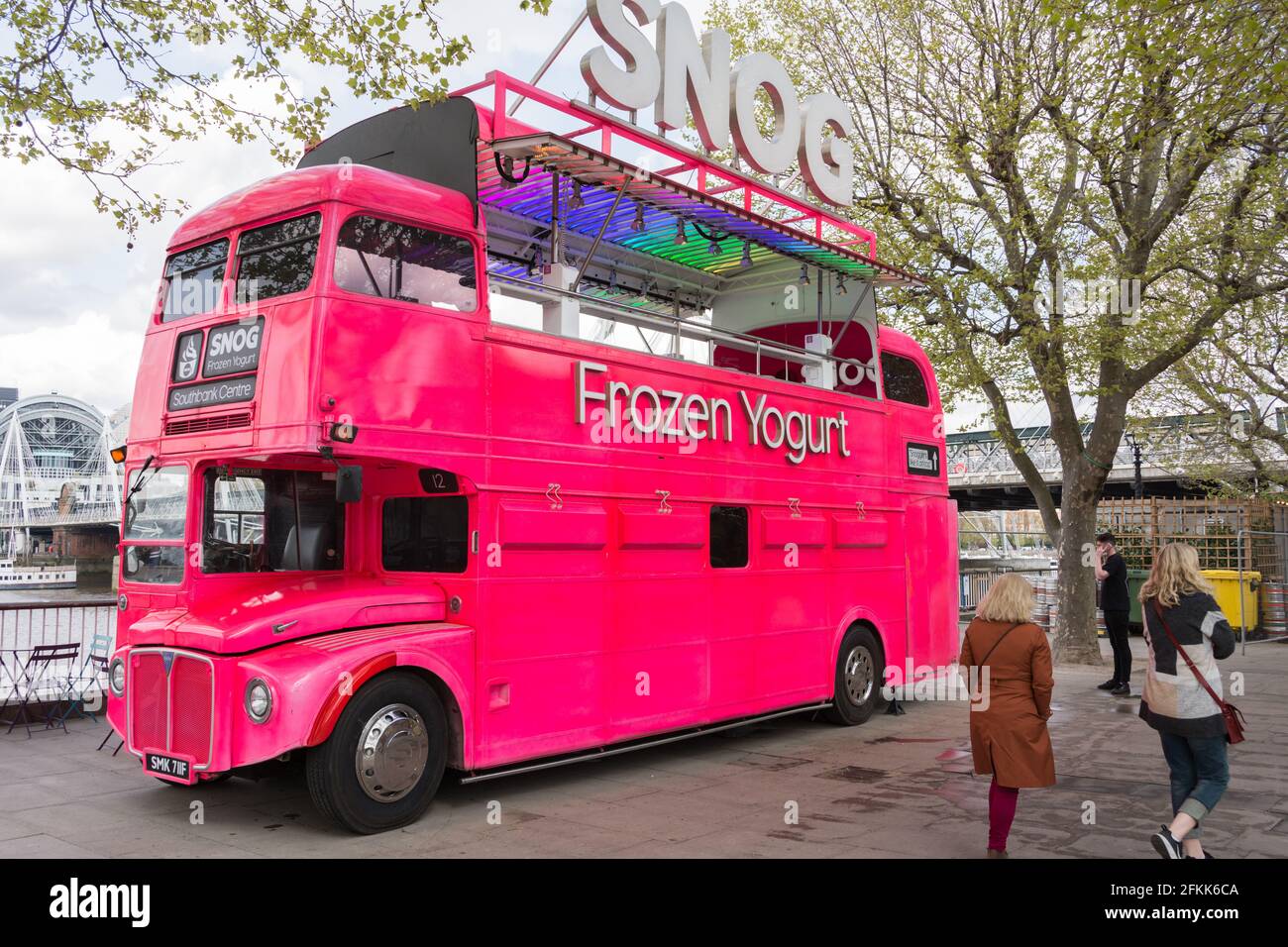 The Snog Frozen Yogurt double-decker Routemaster bus on the Southbank, Waterloo, SE1, UK Stock Photo