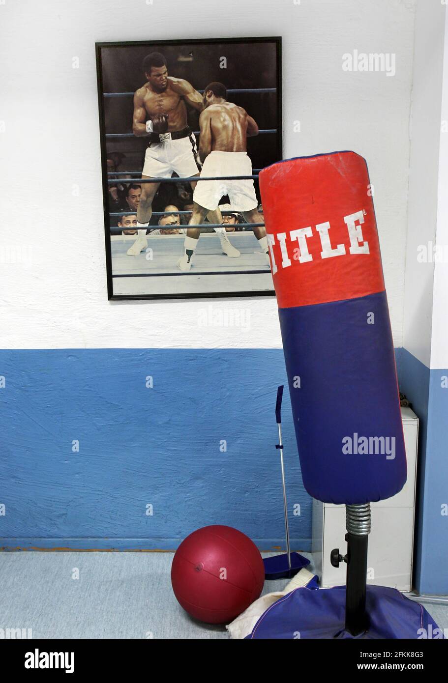 A sandbag in a boxing room Stock Photo - Alamy