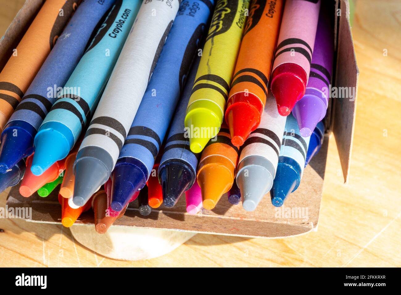 Crayola crayons hi-res stock photography and images - Alamy