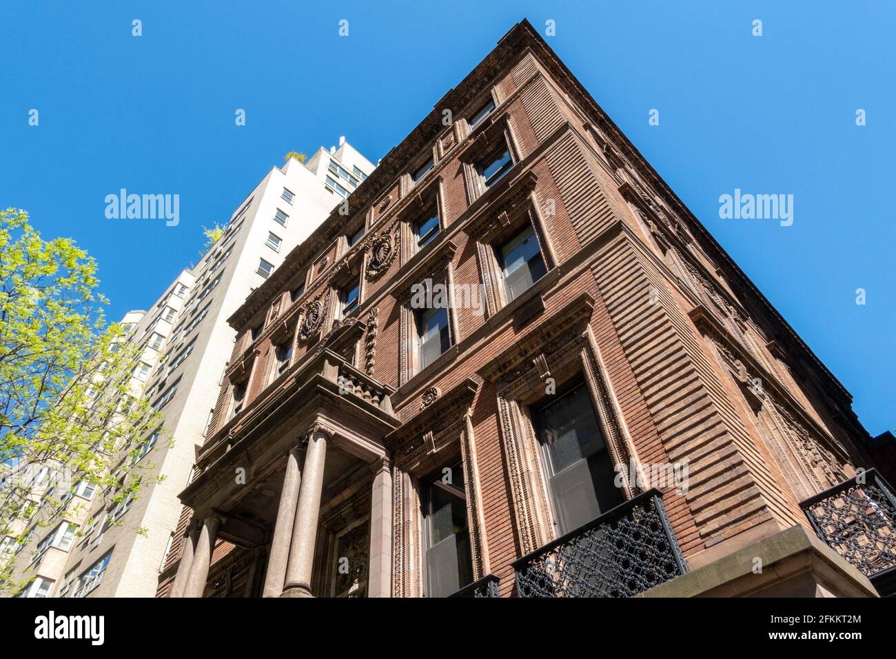 The Historic Robb House on Park Avenue, NYC, USA Stock Photo