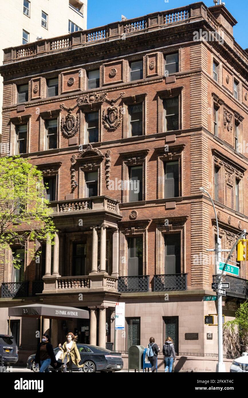 The Historic Robb House on Park Avenue, New York City, USA Stock Photo