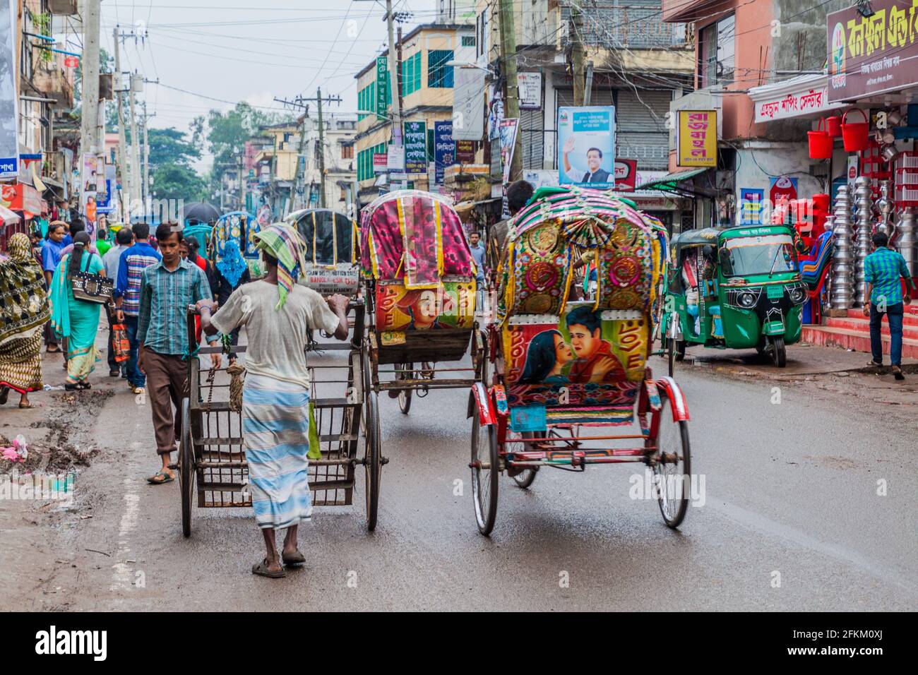 SRIMANGAL, BANGLADESH - NOVEMBER 5, 2016: View of the traffic on the main road in Srimangal. Stock Photo