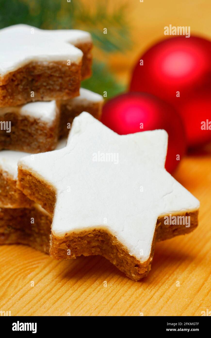 Cinnamon stars, hazelnut cookies with cinnamon, Christmas cookies