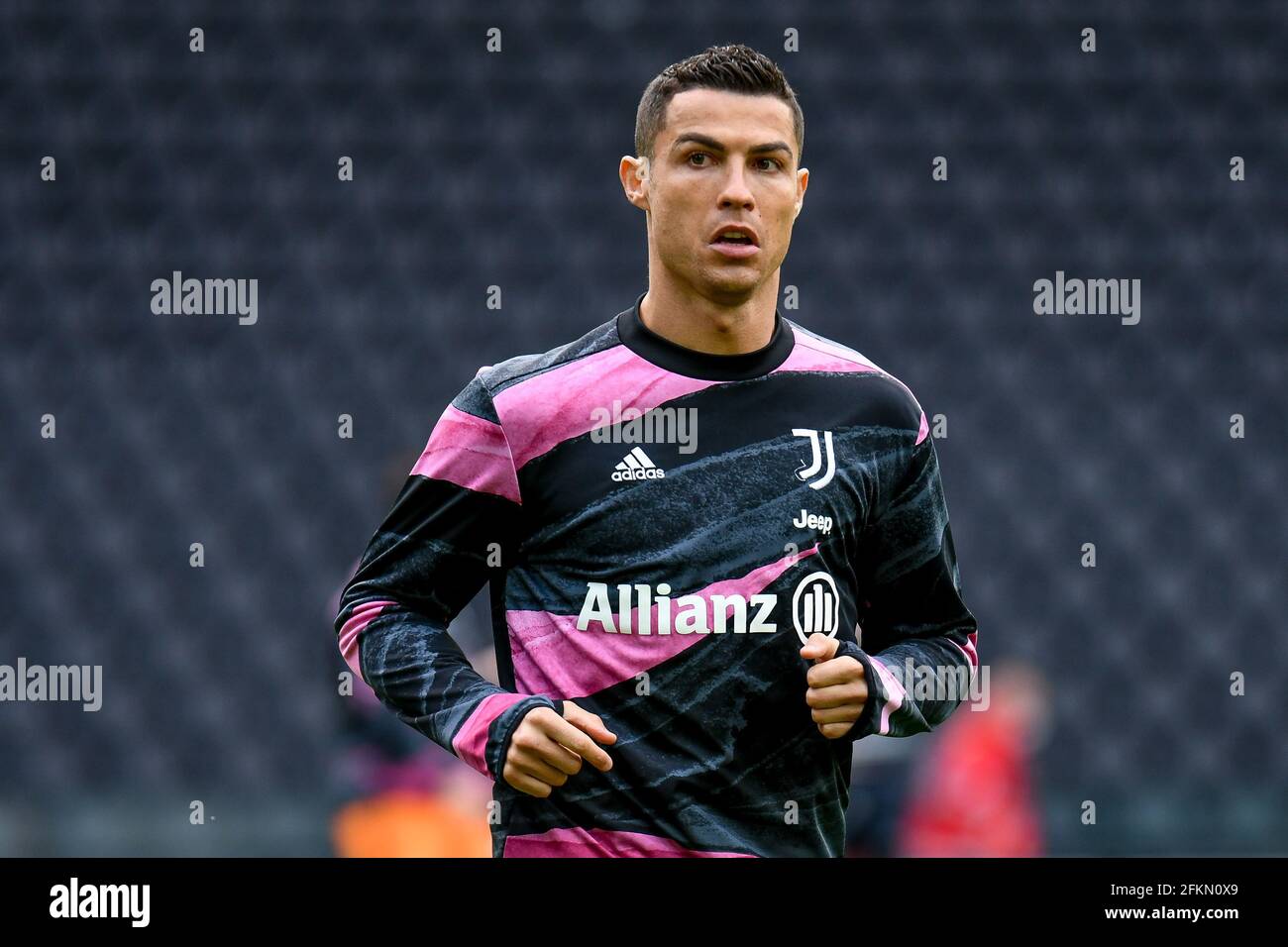 Page 2 Cristiano Ronaldo Portrait High Resolution Stock Photography And Images Alamy