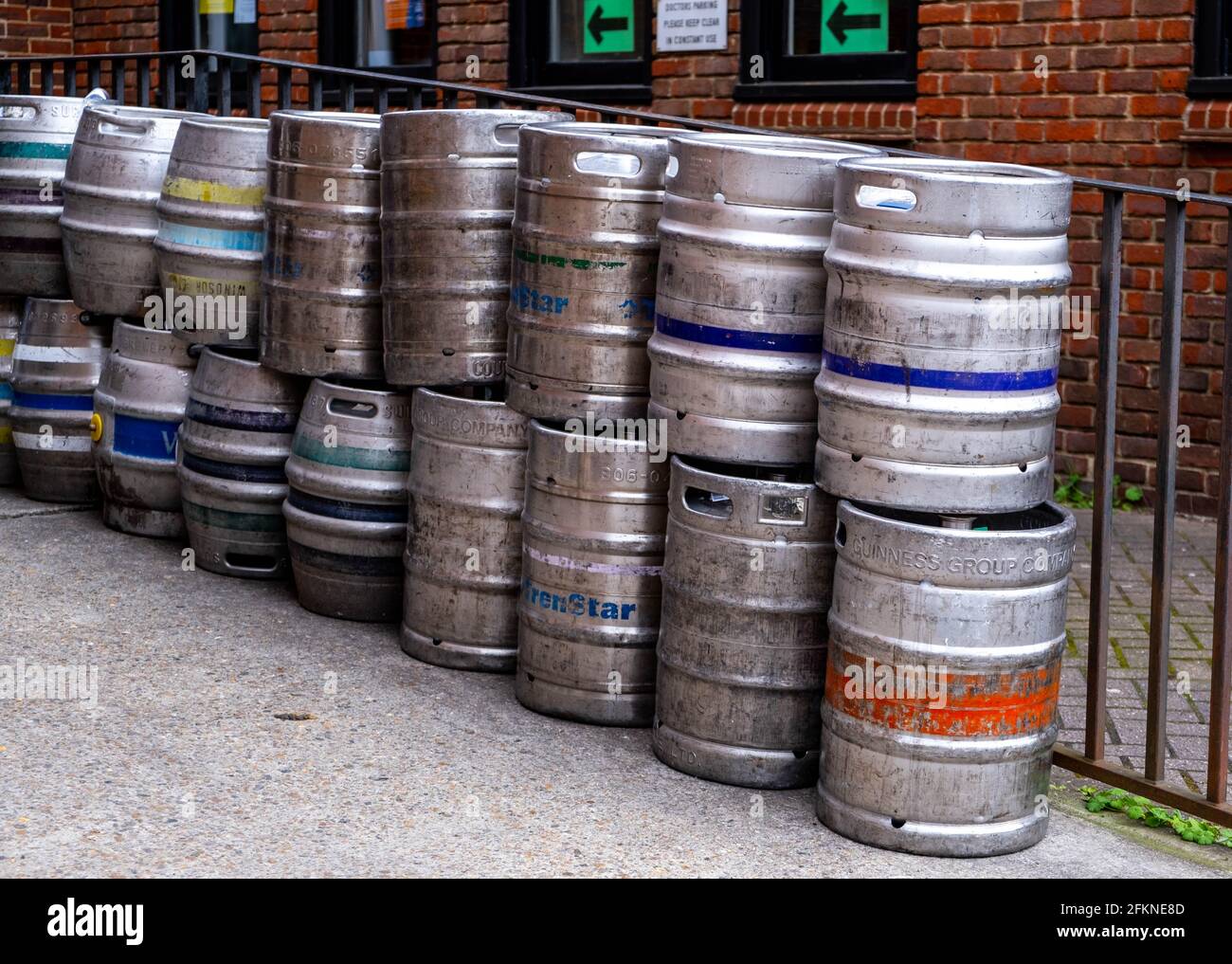 Empty beer kegs hires stock photography and images Alamy