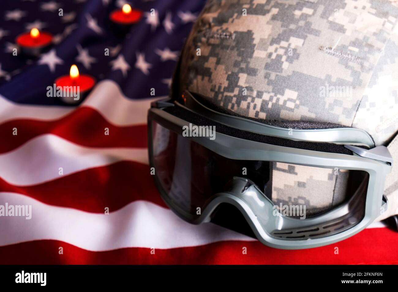 Us army kevlar combat helmet hi-res stock photography and images - Alamy