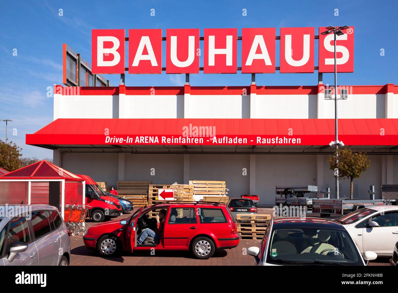the DIY store/ home improvement store Bauhaus in the district Kalk, drive-in area, Cologne, Germany.  der Baumarkt Bauhaus im Stadtteil Kalk, Drive-In Stock Photo