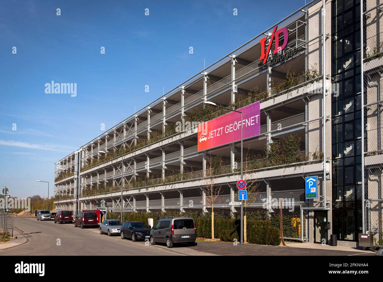 parking garage on Peter-Huppertz street in the I/D Cologne quarter in the district Muelheim, the facade is planted with about 5000 plants on 2000 squa Stock Photo